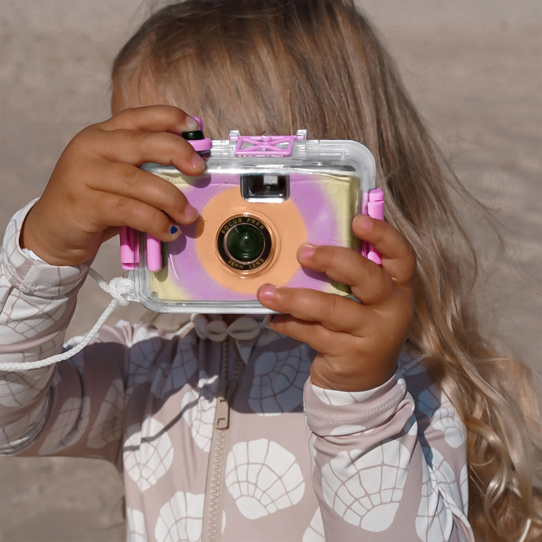 Sunnylife | Underwater Camera Zest Magenta | Shut the Front Door