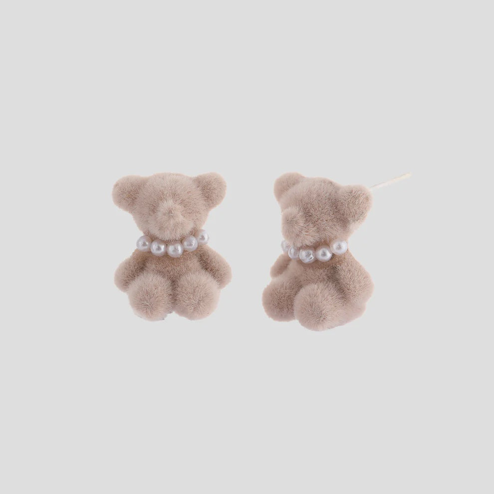 Antigone | Bear Earrings - Beige | Shut the Front Door