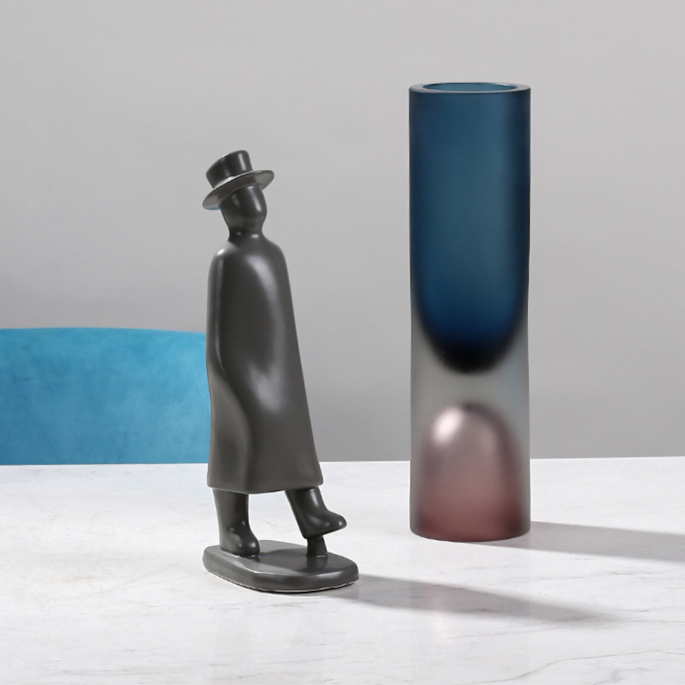 Garcia | Lily Glass Vase - Small | Shut the Front Door