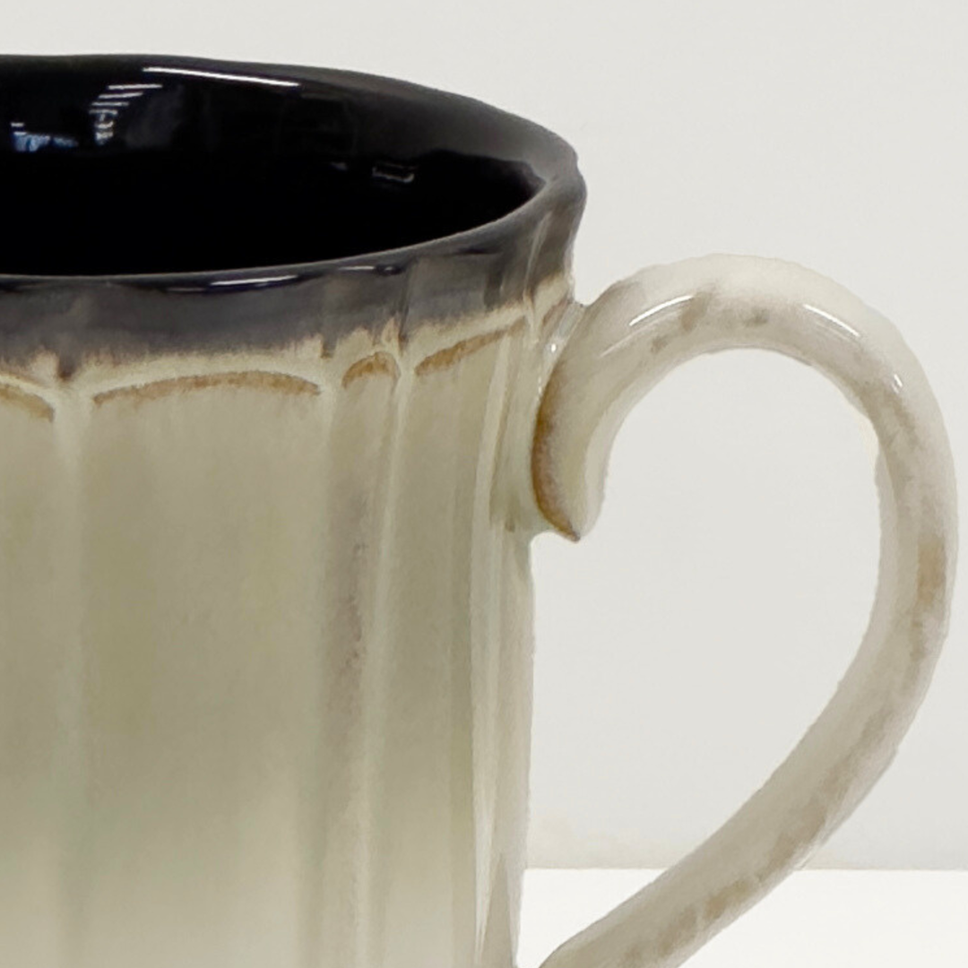 Garcia | Taylor Ceramic Mug 400ml - Green | Shut the Front Door