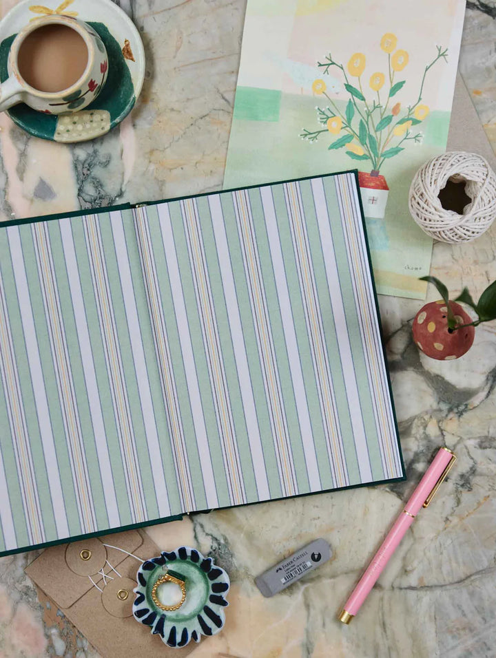 2026 Weekly Planner - Fern