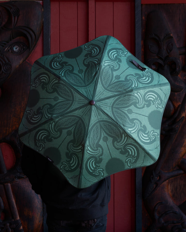 Blunt Umbrella Metro - X Graham Tipene 2026