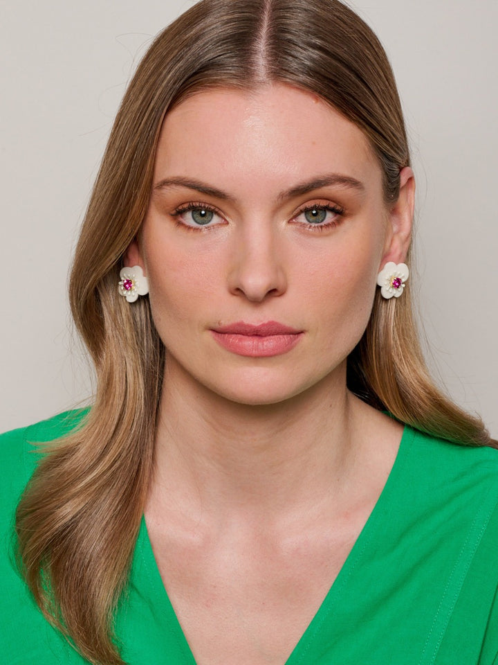 Tiger Tree | Earring Resin Blossom - White | Shut the Front Door