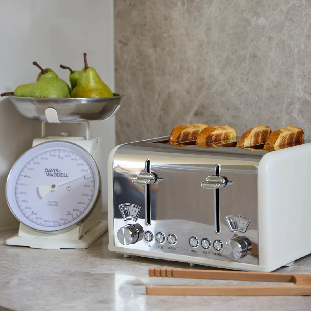 Heritage Magnetic  Beechwood Toast Tongs