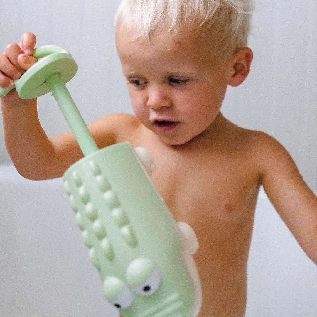 Sunnylife | Water Squirters - Crocodile Pastel Green | Shut the Front Door