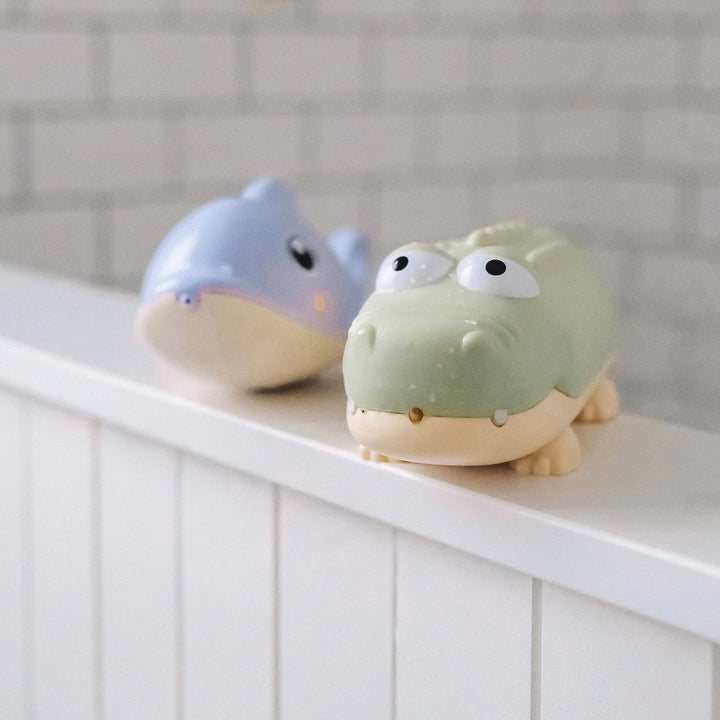 Sunnylife | Water Squirters - Crocodile Pastel Green | Shut the Front Door