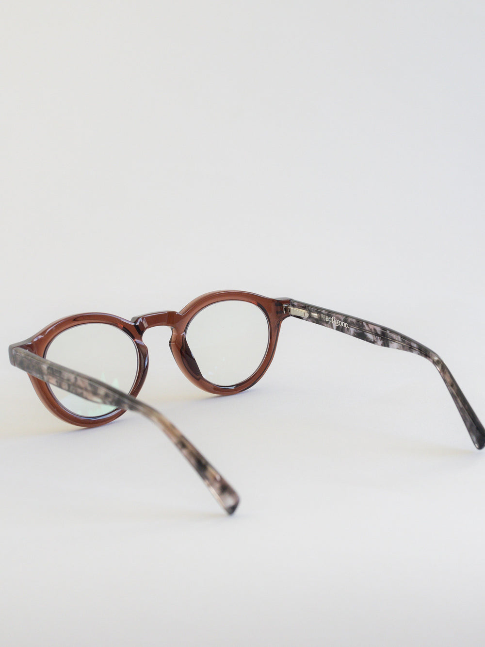 Antigone | Zero Reading Glasses - Chocolate | Shut the Front Door