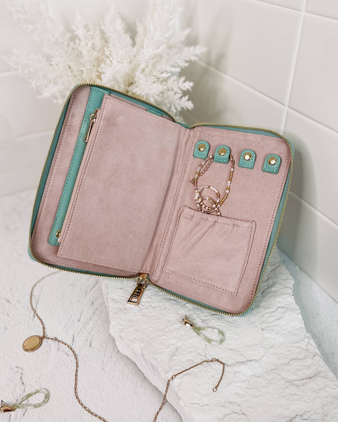 Louenhide | Katie Jewellery Wallet - Mint | Shut the Front Door
