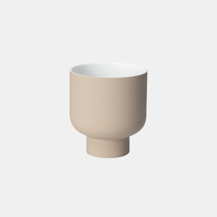 Middle of Nowhere | Fergus Planter Small - Sand | Shut the Front Door