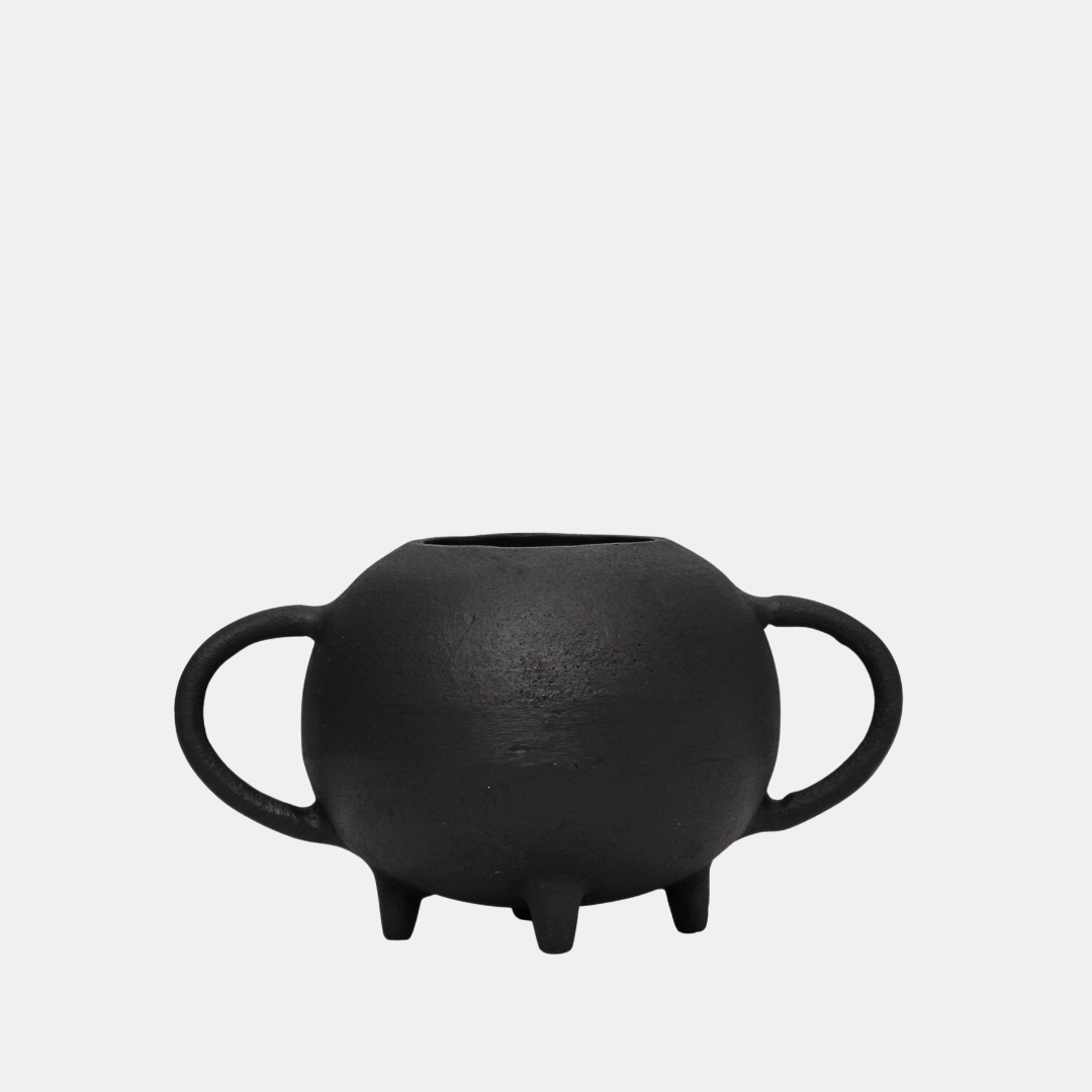 INDIGO LOVE | Nelson Vase | Shut the Front Door
