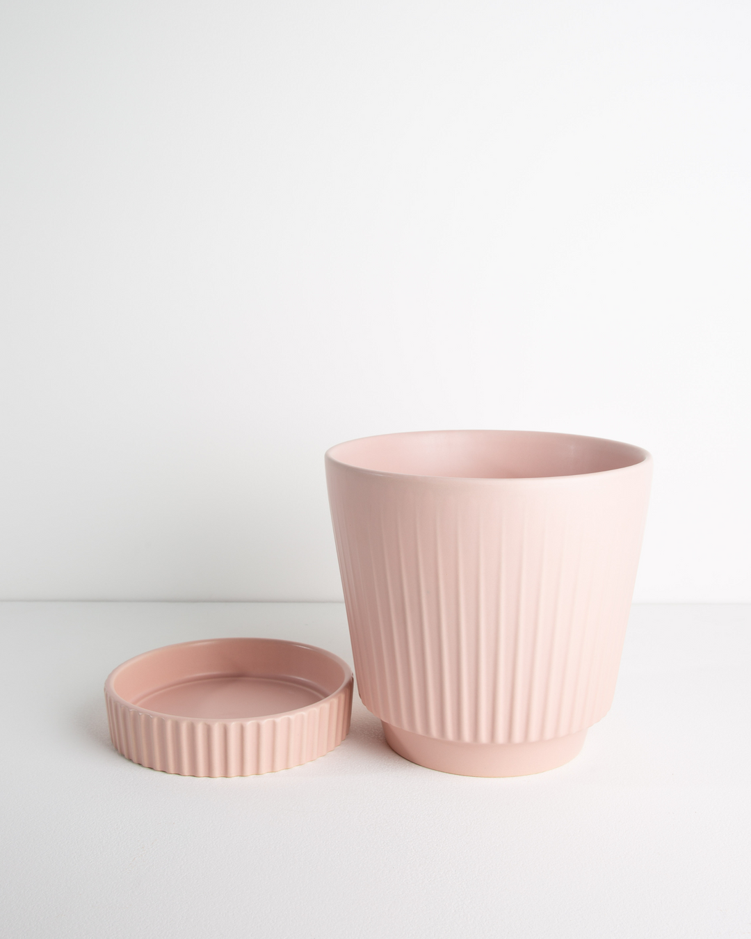 indie plant pots Indie Planter Medium - Dusty Rose | Garcia Home