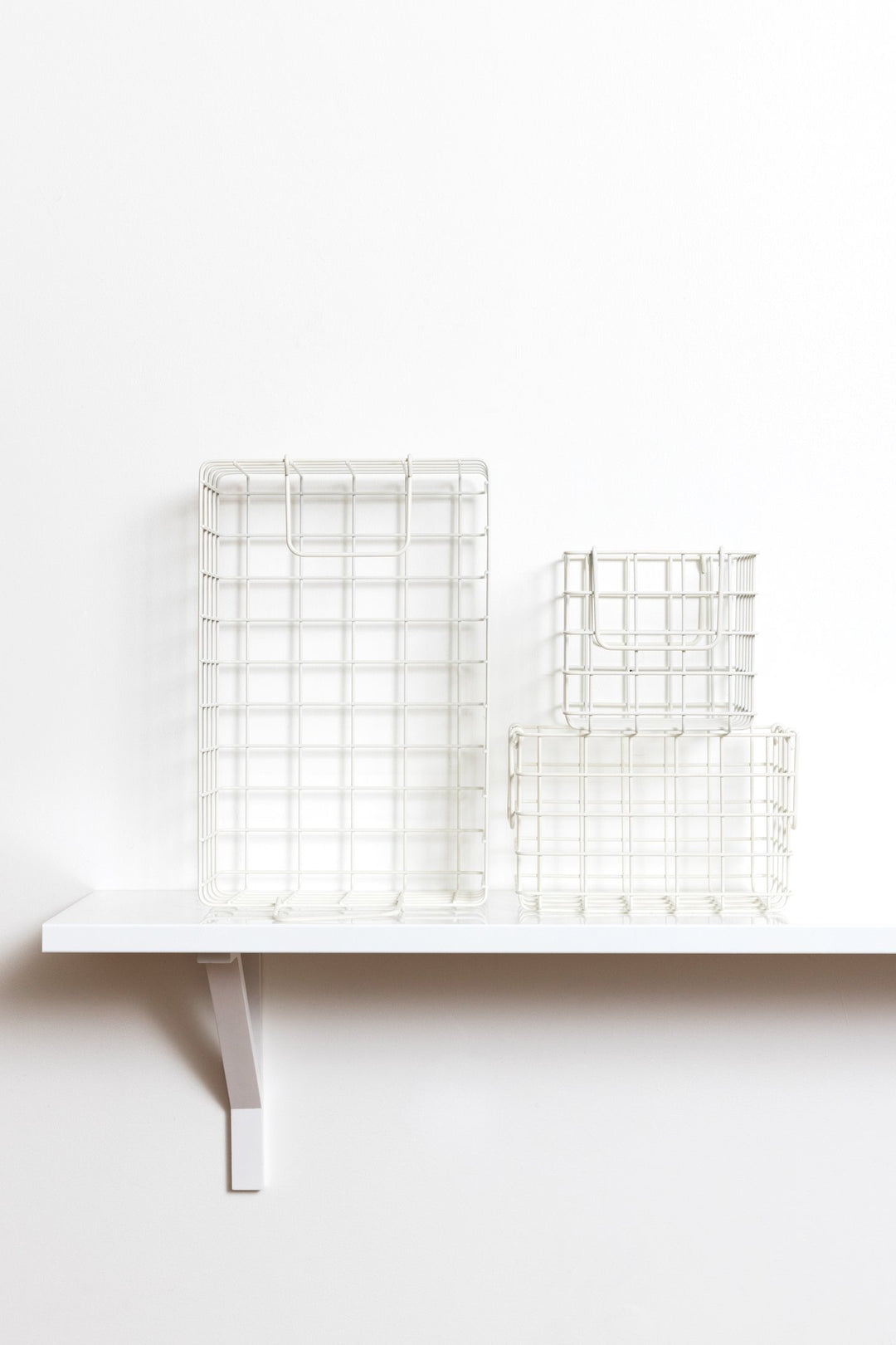 Mustard | Basket Small - White | Shut the Front Door