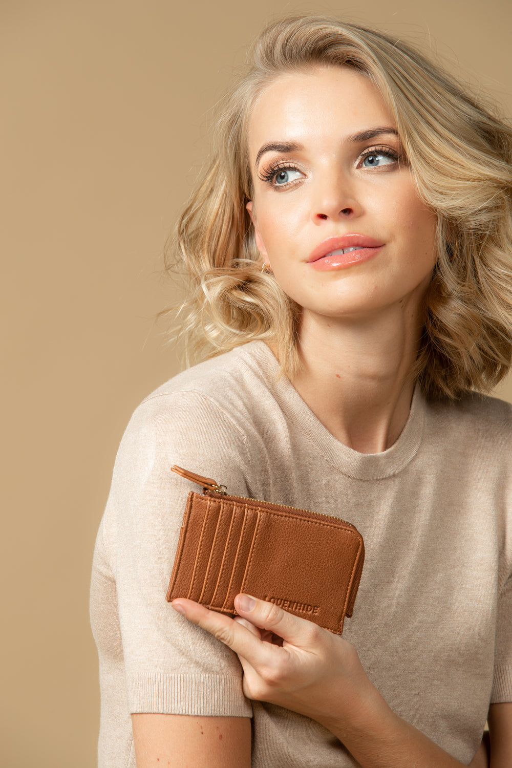 Louenhide | Dexter Cardholder - Tan | Shut the Front Door