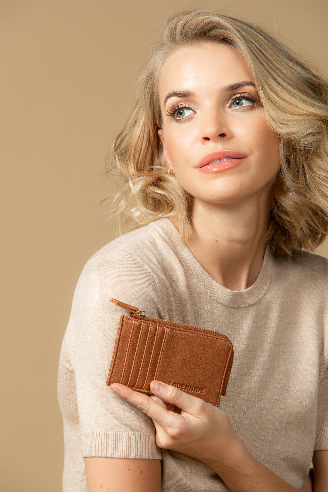 Louenhide | Dexter Cardholder - Tan | Shut the Front Door
