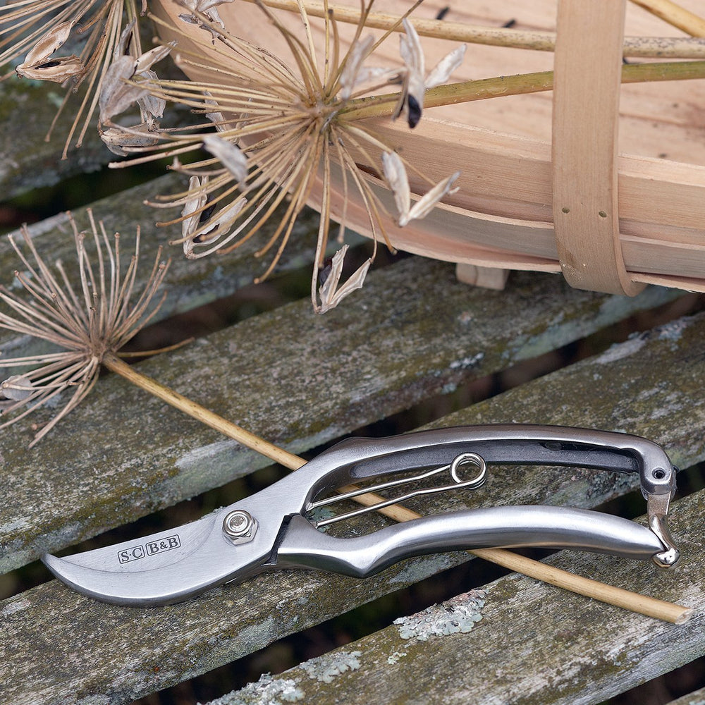 Burgon & Ball | Sophie Conran - Garden Secateurs (Boxed) | Shut the Front Door