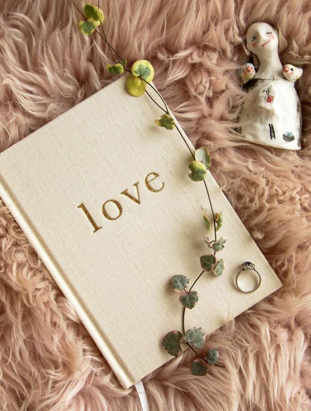 Write to Me Stationery | Love Our Wedding Planner | Shut the Front Door