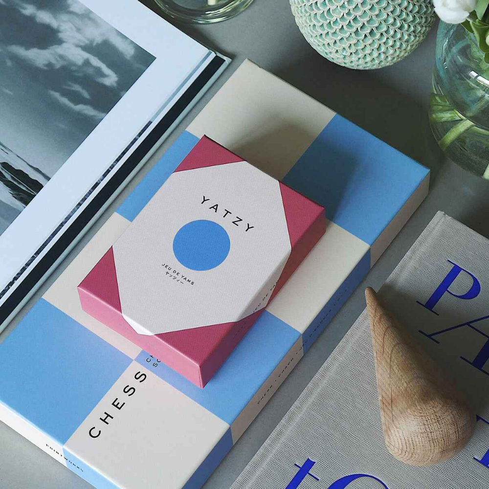 Printworks | Play Games Yatzy | Shut the Front Door