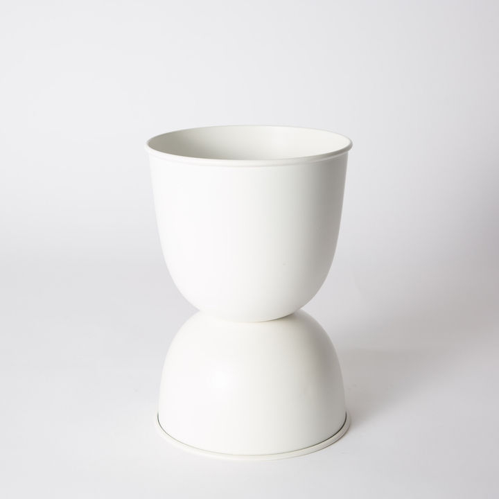 Garcia | Domes Metal Planter Large - White | Shut the Front Door