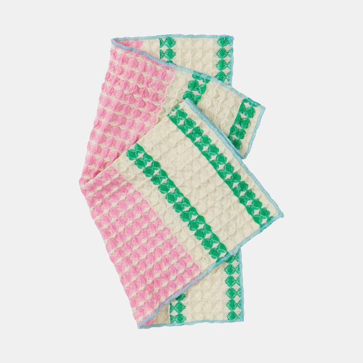 SAGE & CLARE | Tishy Waffle Face Washer Dahlia | Shut the Front Door