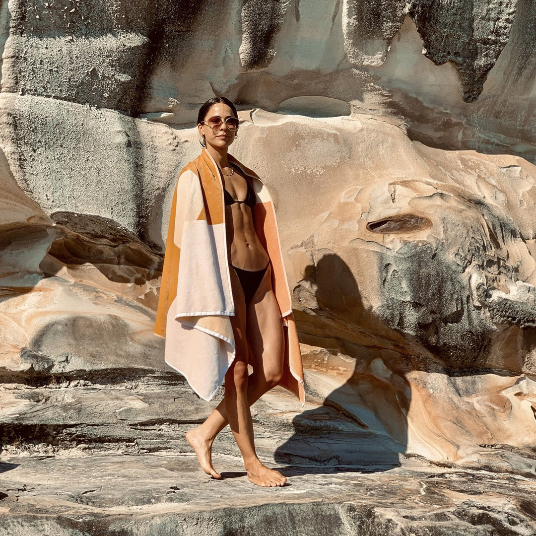 Sunnylife | Luxe Towel - DP Pink | Shut the Front Door