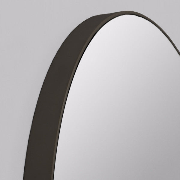 Middle of Nowhere | Flynn Round Mirror 80cm Black | Shut the Front Door