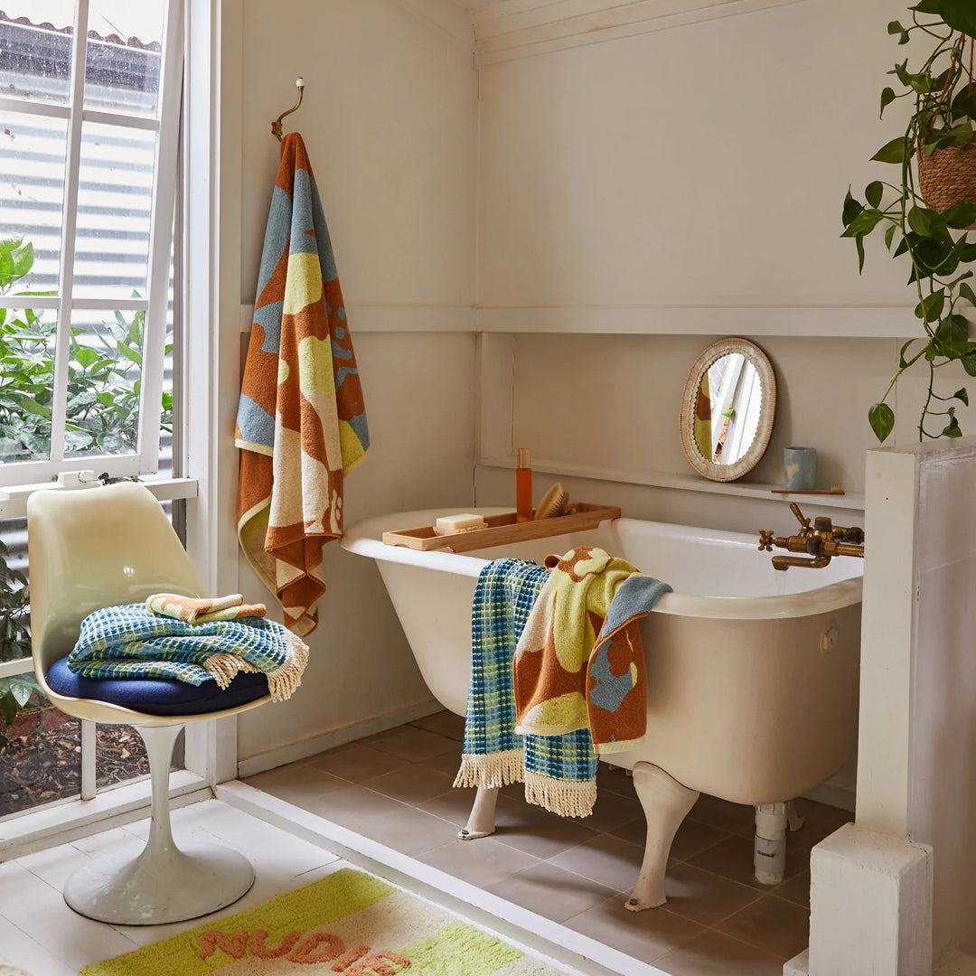 SAGE & CLARE | Manning Floral Towel - Fudge | Shut the Front Door