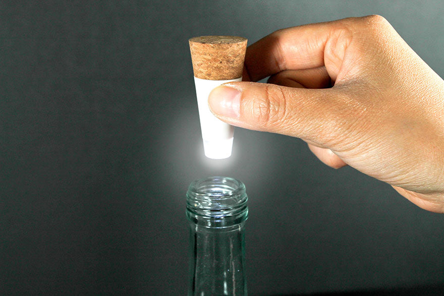 Suck Uk | Suck UK Bottle Light | Shut the Front Door