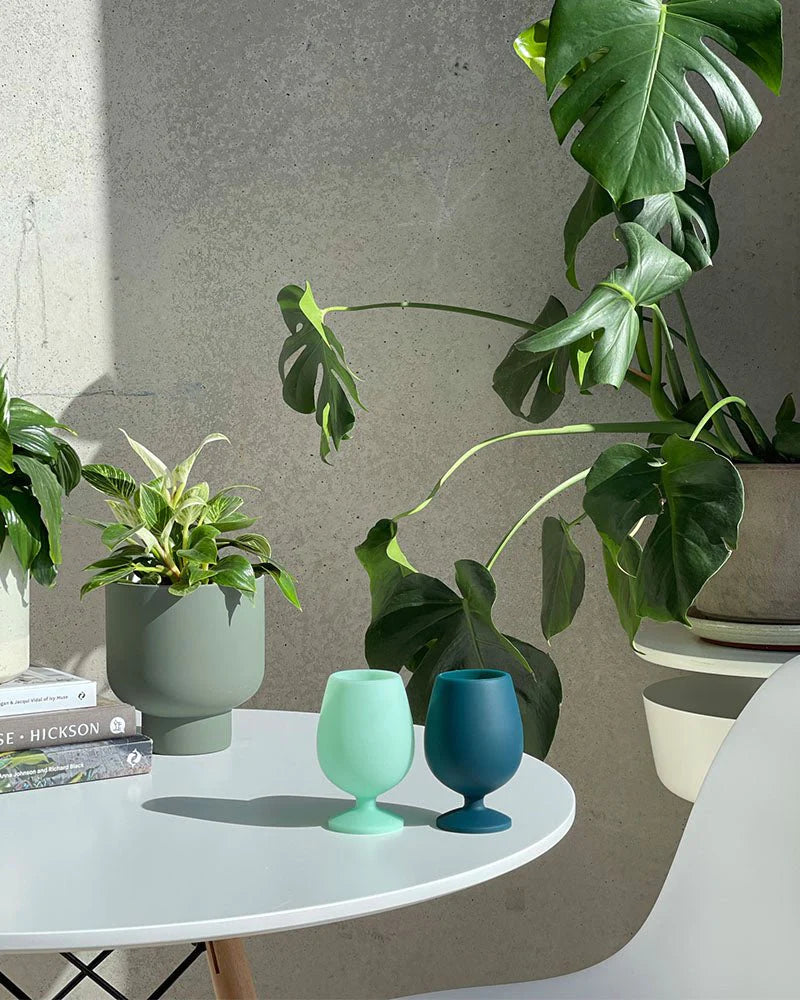 Porter Green | Foldable Stem Wine Glasses - Ardrossan | Shut the Front Door