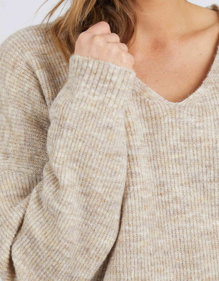 Elm Knitwear | Verity V Neck Knit - Oatmeal | Shut the Front Door